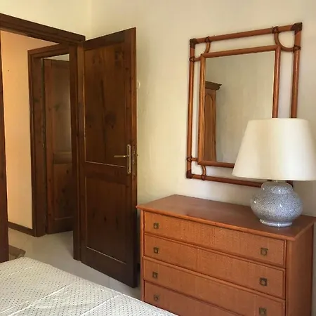 Guest Host - Two In Aldiola * Porto Rotondo