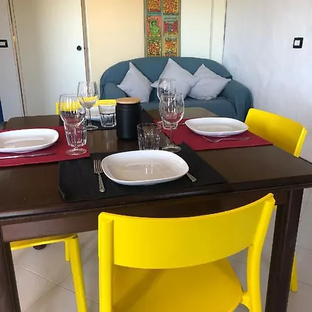 Guest Host - Two In Aldiola * Porto Rotondo